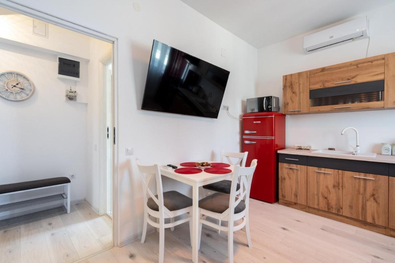 Spacious And Cozy Apartment In Central Bukareszt Zewnętrze zdjęcie