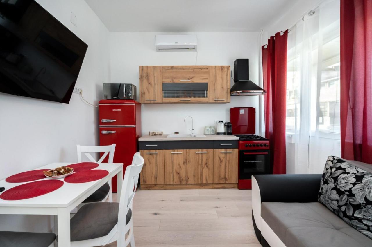 Spacious And Cozy Apartment In Central Bukareszt Zewnętrze zdjęcie